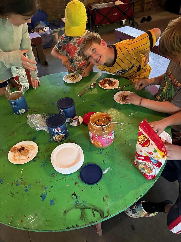 Students making edible bird nests