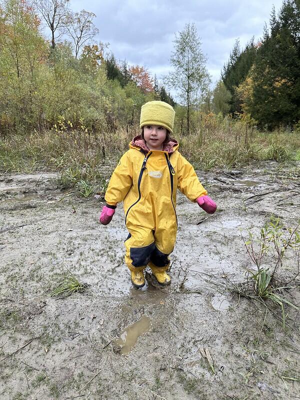 student splashing